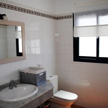 Nueva Con Piscina Privada, Wifi Yaiza (Lanzarote)